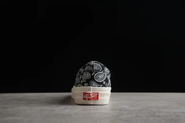 Vans Slip-On OG VN000EYEBPJ 