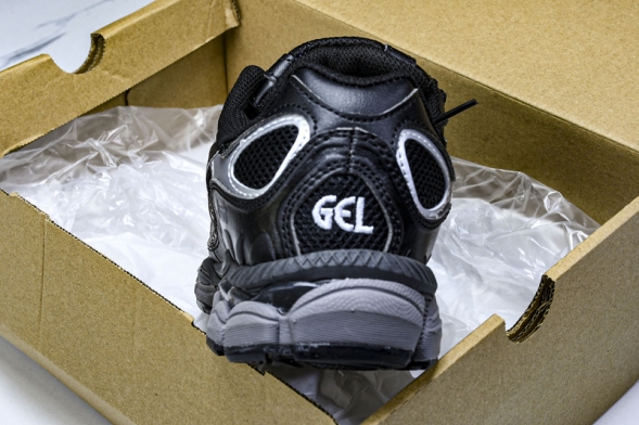 Asics Gel-NYC 1201A789-020 