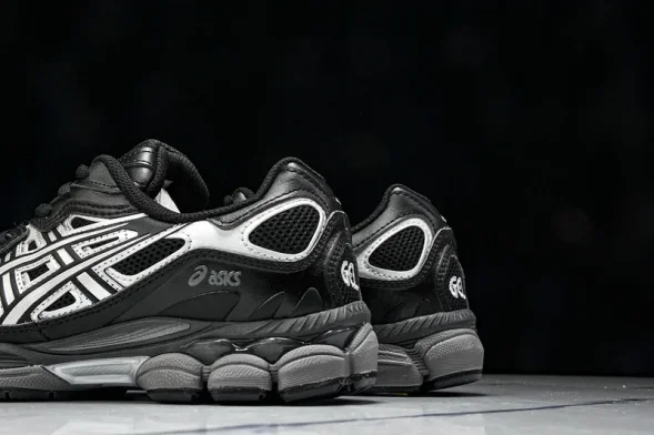 Asics Gel-NYC 1201A789-020 