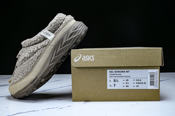 Asics Gel-Sonoma WT Teddy Fur 1203B036-200  