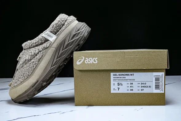 Asics Gel-Sonoma WT Teddy Fur 1203B036-200  
