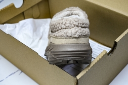 Asics Gel-Sonoma WT Teddy Fur 1203B036-200 