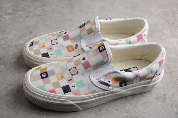 Vans Slip-On VN0A54FM018 