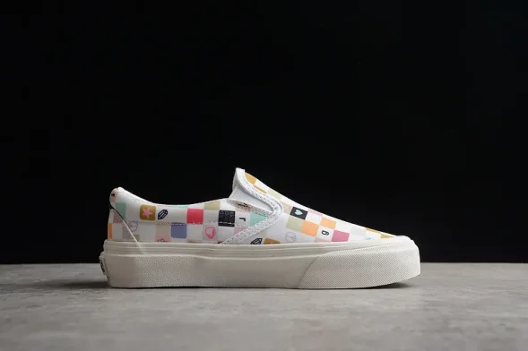 Vans Slip-On VN0A54FM018 