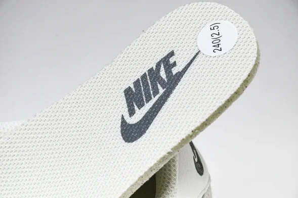 Nike Cortez Classic HF6410-101 