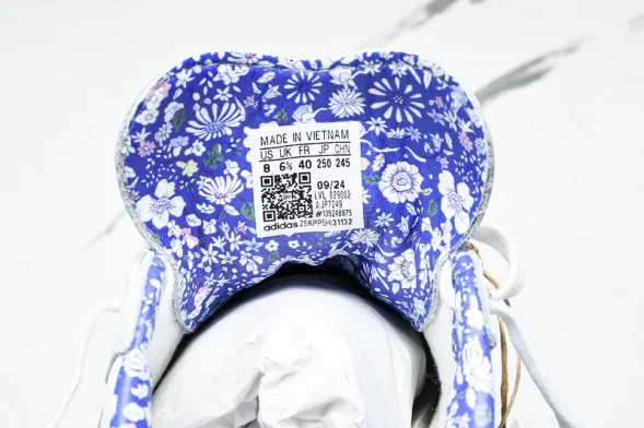 Adidas Samba Liberty LDN JP7249 