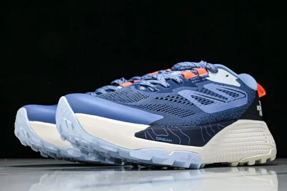The North Face Altamesa 500 NFOA83N3V71-075 
