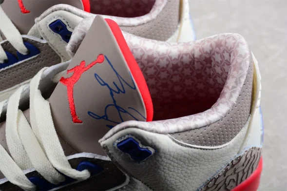 ​Nike Air Jordan 3 Retro 136064-140 