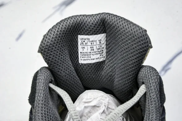 Asics Gel-NYC 1201A789-250 