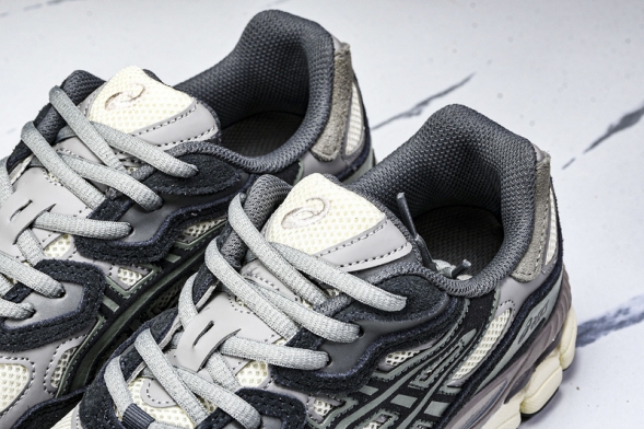 Asics Gel-NYC 1201A789-250 