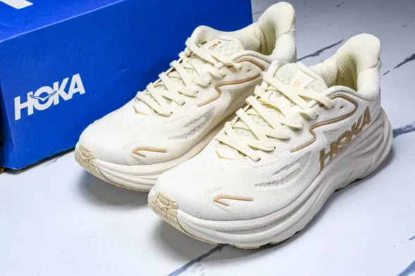 Hoka One One Clifton 10 Low 1162031 VCH 