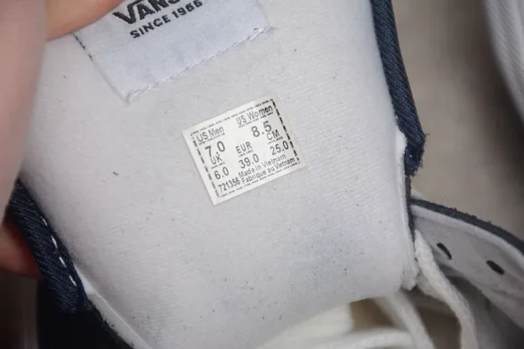 Vans Knu Skool VN0009QCNWD 