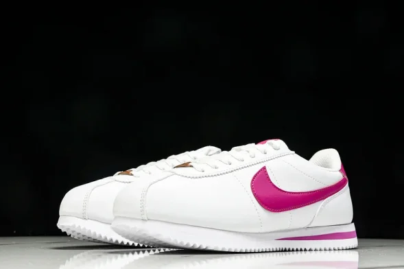 Nike Cortez Classic 904764 109 