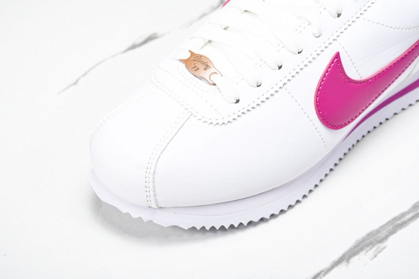 Nike Cortez Classic 904764 109 