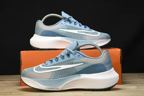 Nike Zoom Fly 5 DM8968 400 