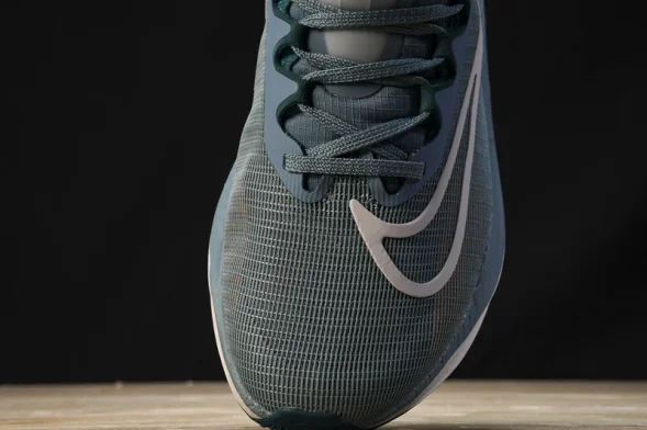 Nike Zoom Fly 5 DM8968 400 