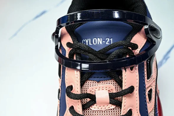 Raf Simons Cylon-21 HR740010L 