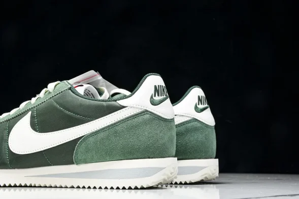 Nike Cortez Classic DZ2795-300 