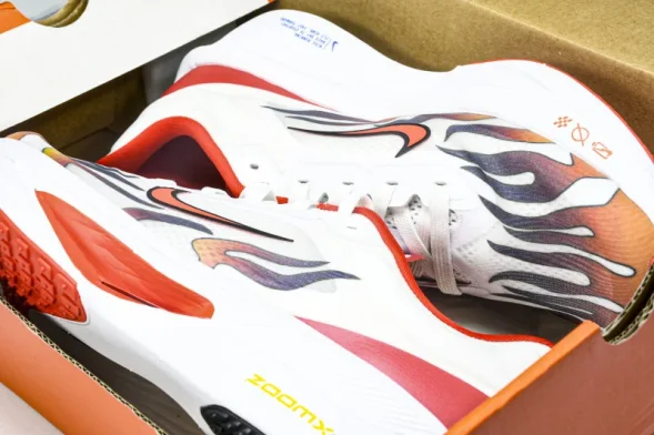 Nike Zoom Fly 6 HQ3498 100 