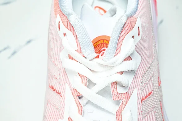 Asics Novablast 4 1012B650-100 