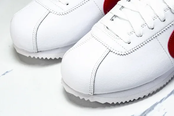 Nike Cortez Classic DM4044 108 