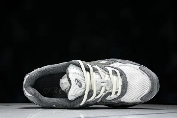 Asics Gel-NYC 1203A383-101 