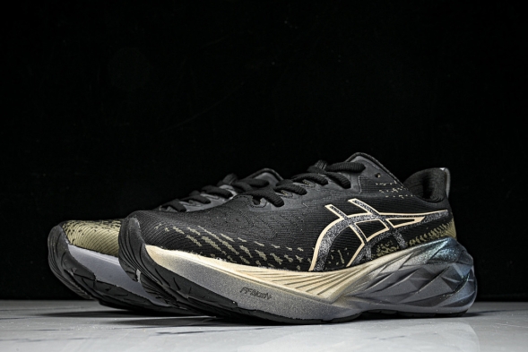 Asics Novablast 4 1011B924-001 