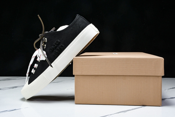 Miu Miu Calzature Uomo Garara group 