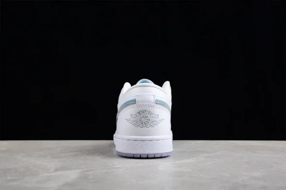 Nike Air Jordan 1 low Dare To Fly FB1874-101 