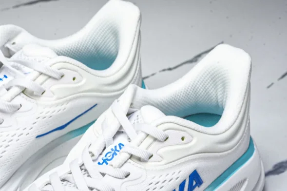 Hoka One One Clifton 10 Low 1162011 WKB 