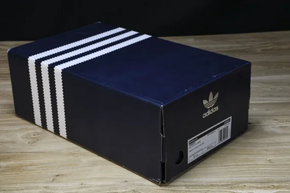 Notitle x Adidas Samba OG ID602 