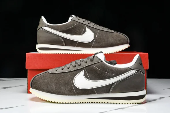 Nike Cortez Classic FQ8144-237 