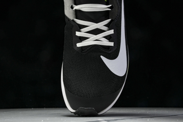 Nike Zoom Rival Fly 4 FV6040-001 