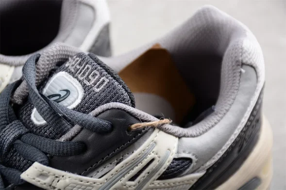 Asics Gel-1090 1023A243-026 