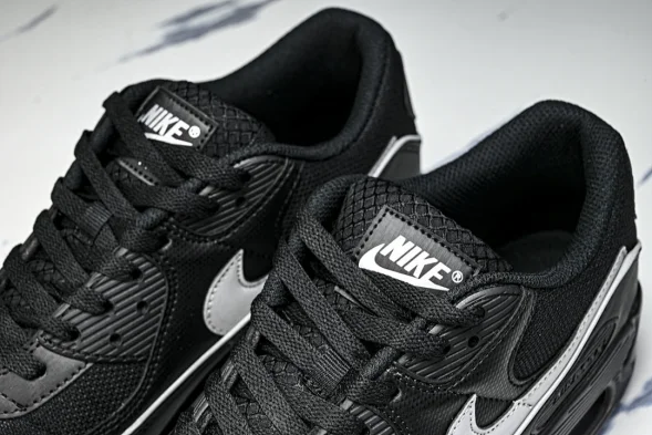 Nike Air Max 90 HV4517 002 