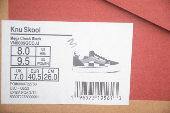 Vans Knu Skool VN0009QCCJJ 