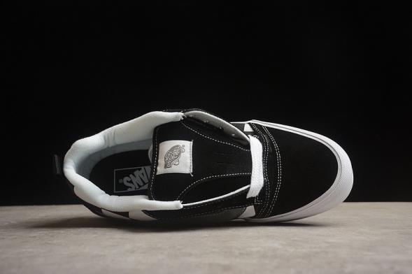 Vans Knu Skool VN0009QCCJJ 