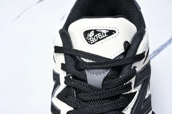 New Balance 9060 U9060ZBS 