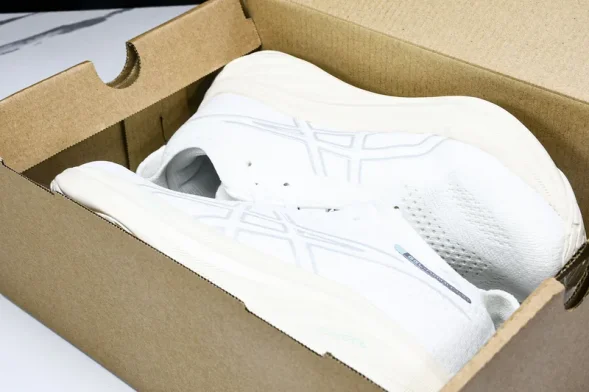 Asics Gel-Nimbus 26 1011B794-101 