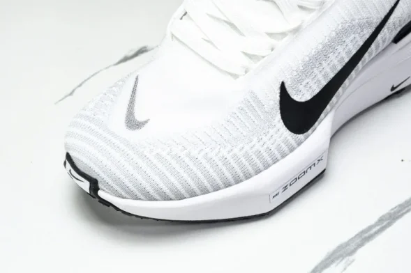 Nike ZoomX Invincible Run Flyknit 3 DR2615 002 