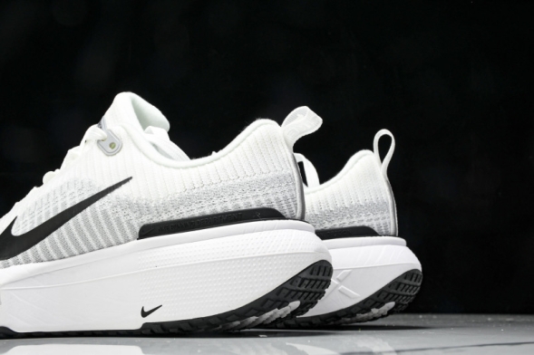 Nike ZoomX Invincible Run Flyknit 3 DR2615 002 