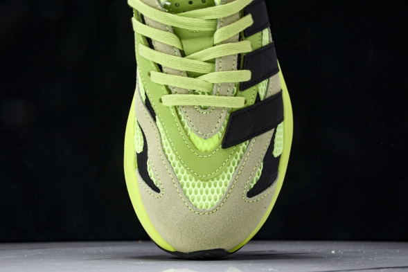 Adidas Lightblaze JP7308 