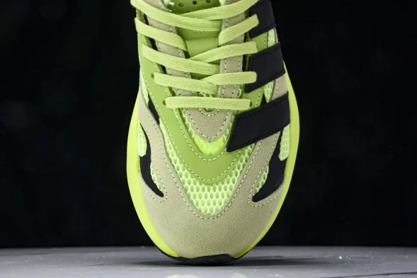 Adidas Lightblaze JP7308 