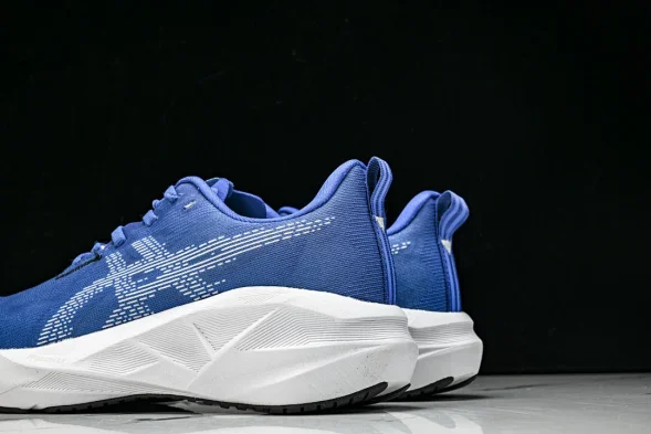 Asics Novablast 5 1011B974-403 