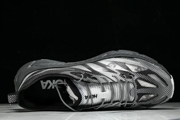 Hoka One One Mafate Speed 4 1168971 BWHT 