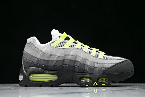 Nike Air Max 95 HM4740-001 