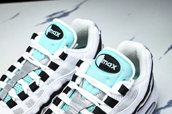 Nike Air Max 95 IM7409 100 