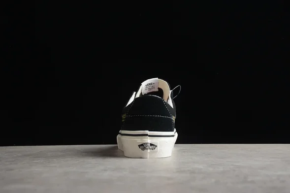 Vans Old Skool VN0A4UUK6BT 