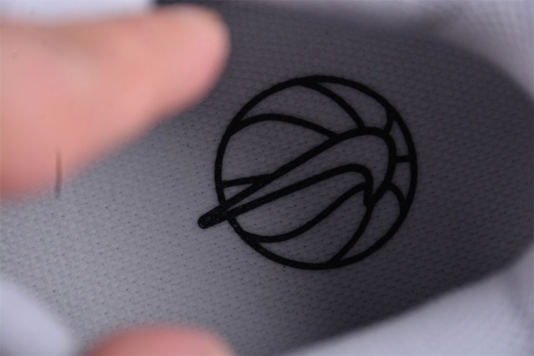 Nike Air More Uptempo 96 QS FB3021-001 