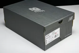 New Balance 9060 U9060NBP